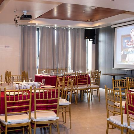 Levo Hotel Urdaneta المظهر الخارجي الصورة