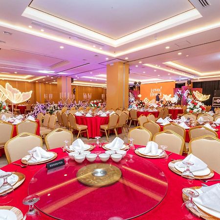 Levo Hotel Urdaneta المظهر الخارجي الصورة