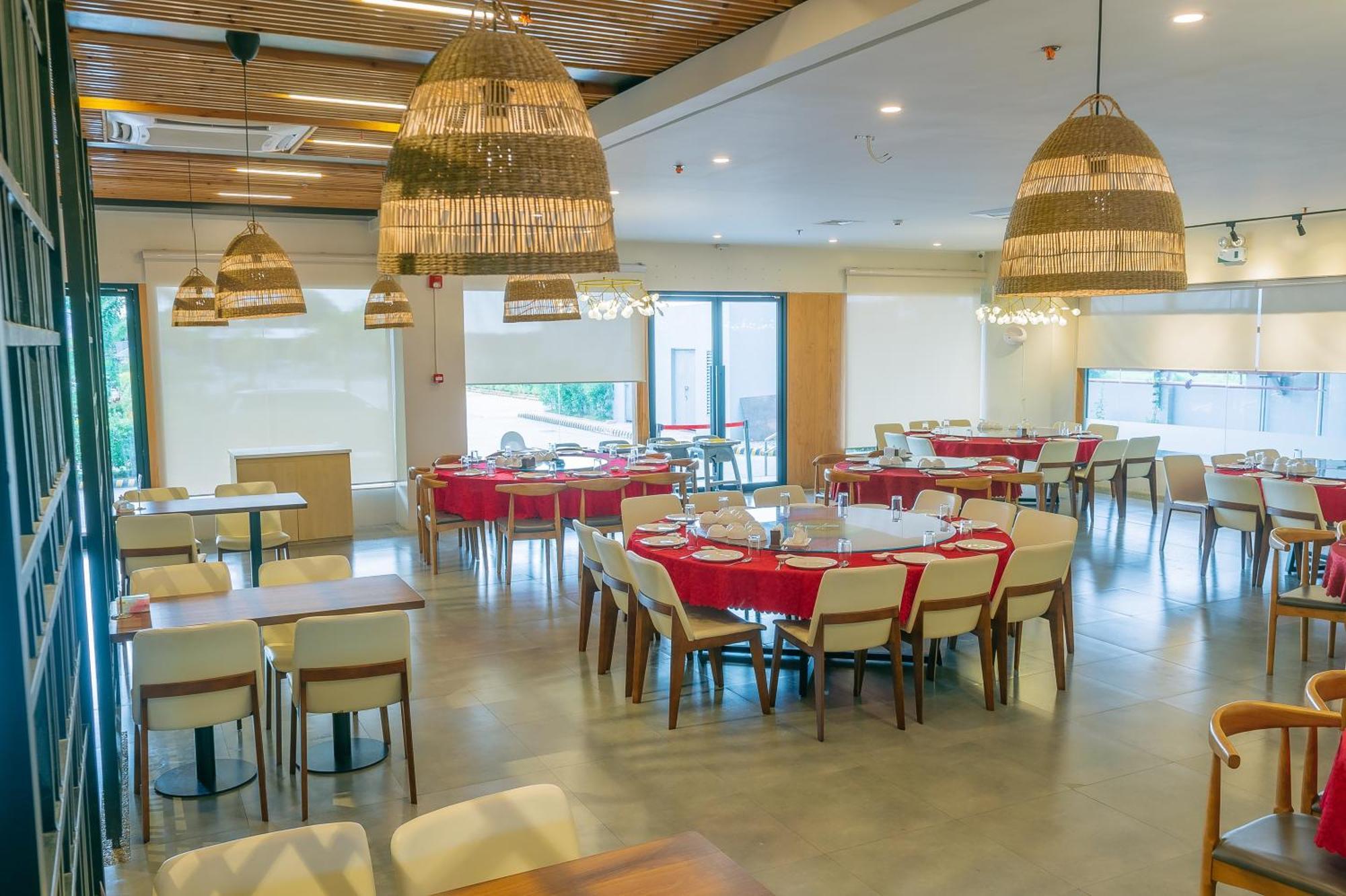 Levo Hotel Urdaneta المظهر الخارجي الصورة