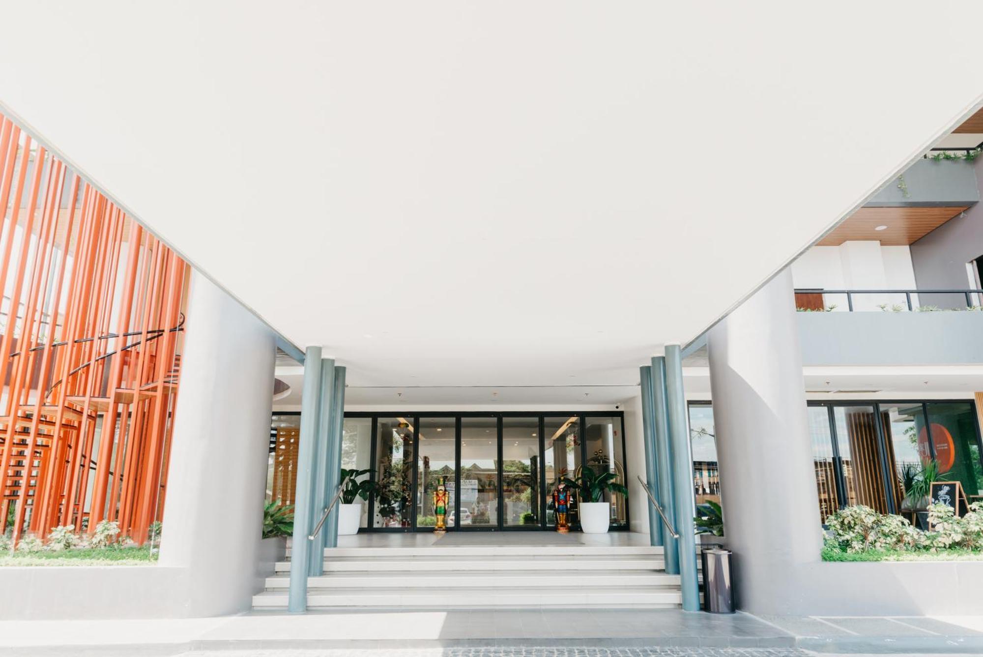 Levo Hotel Urdaneta المظهر الخارجي الصورة