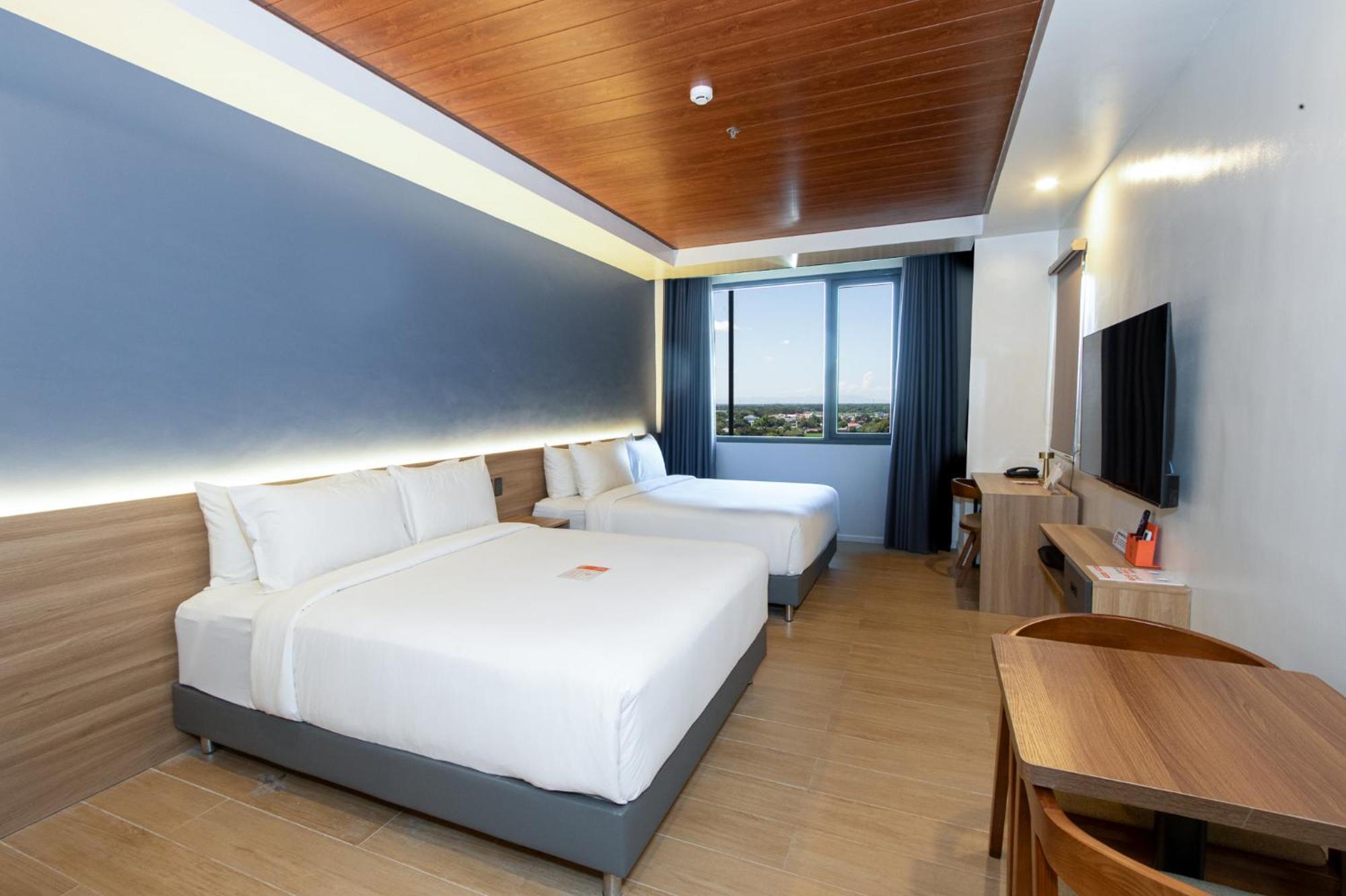 Levo Hotel Urdaneta المظهر الخارجي الصورة
