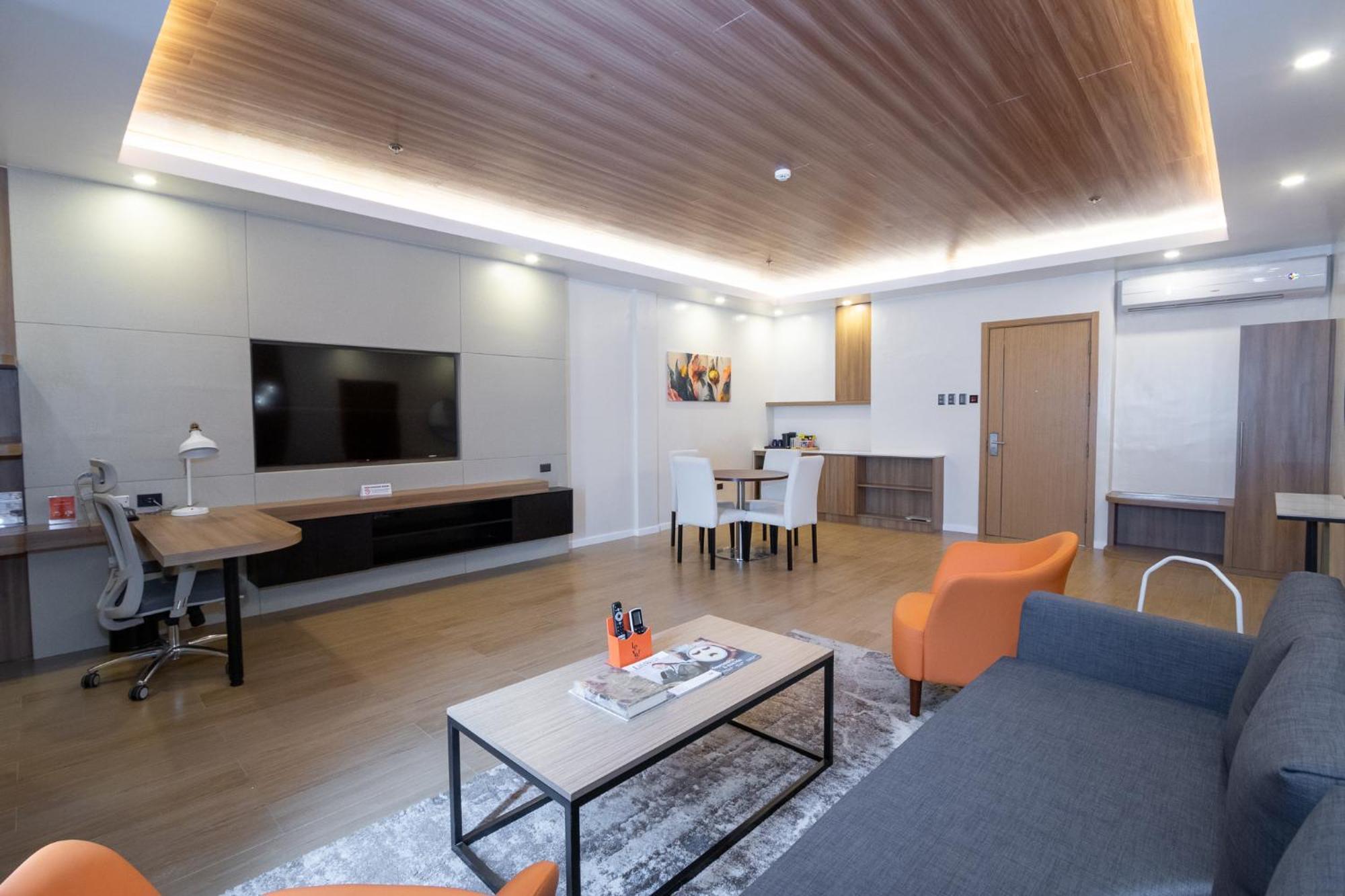 Levo Hotel Urdaneta المظهر الخارجي الصورة